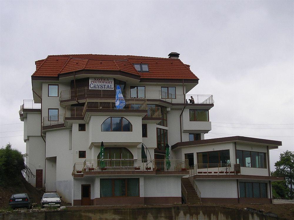 Семеен Хотел Кристал Smoljan Exterior foto