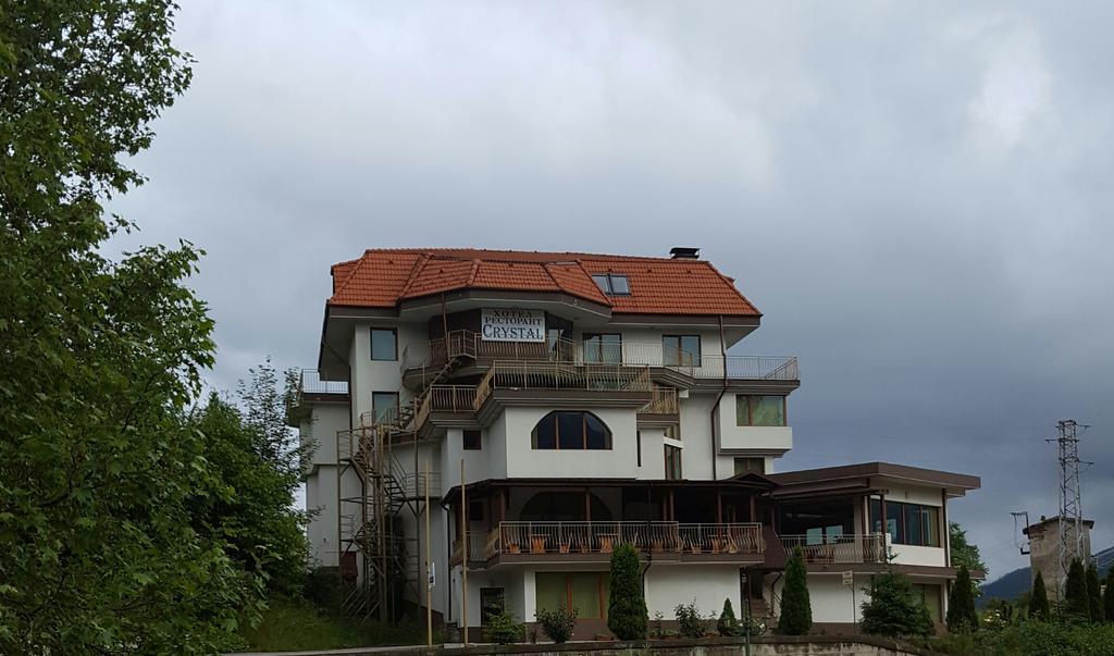 Семеен Хотел Кристал Smoljan Exterior foto