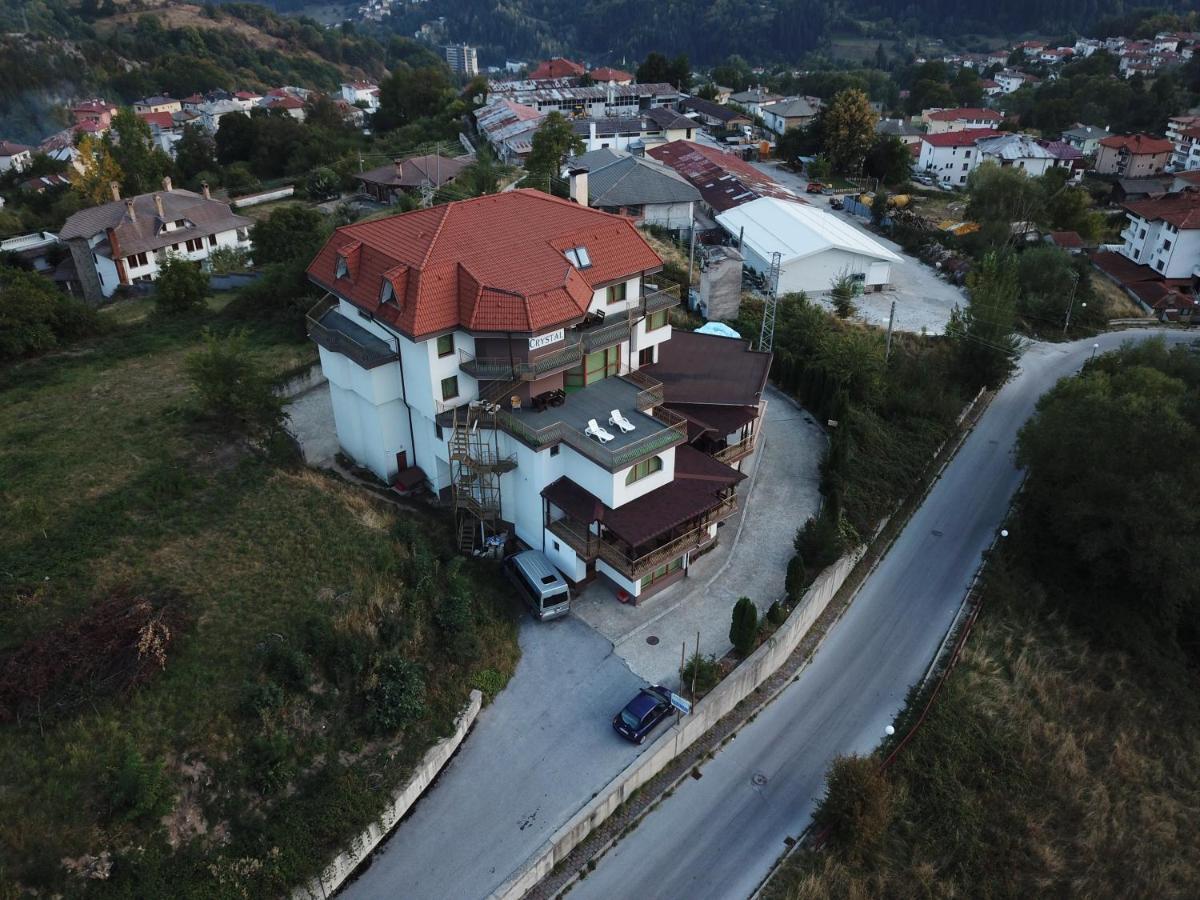 Семеен Хотел Кристал Smoljan Exterior foto